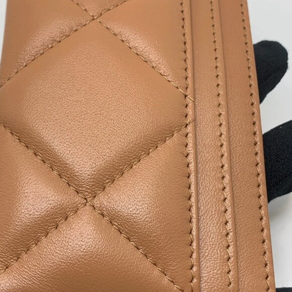 Authentic CHANEL 19 Flat Card Holder Caramel LambskinLeather GHW Brand New - Picture 6 of 11
